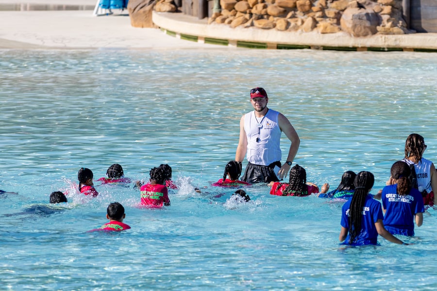 World’s Largest Swimming Lesson at Disney World