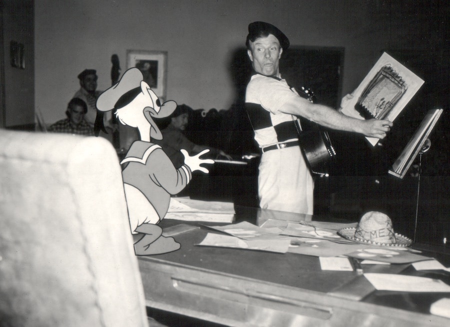 This 1956 publicity photo shows Jimmie Dodd delighting Donald "en français" in an episode of the DISNEYLAND TV program