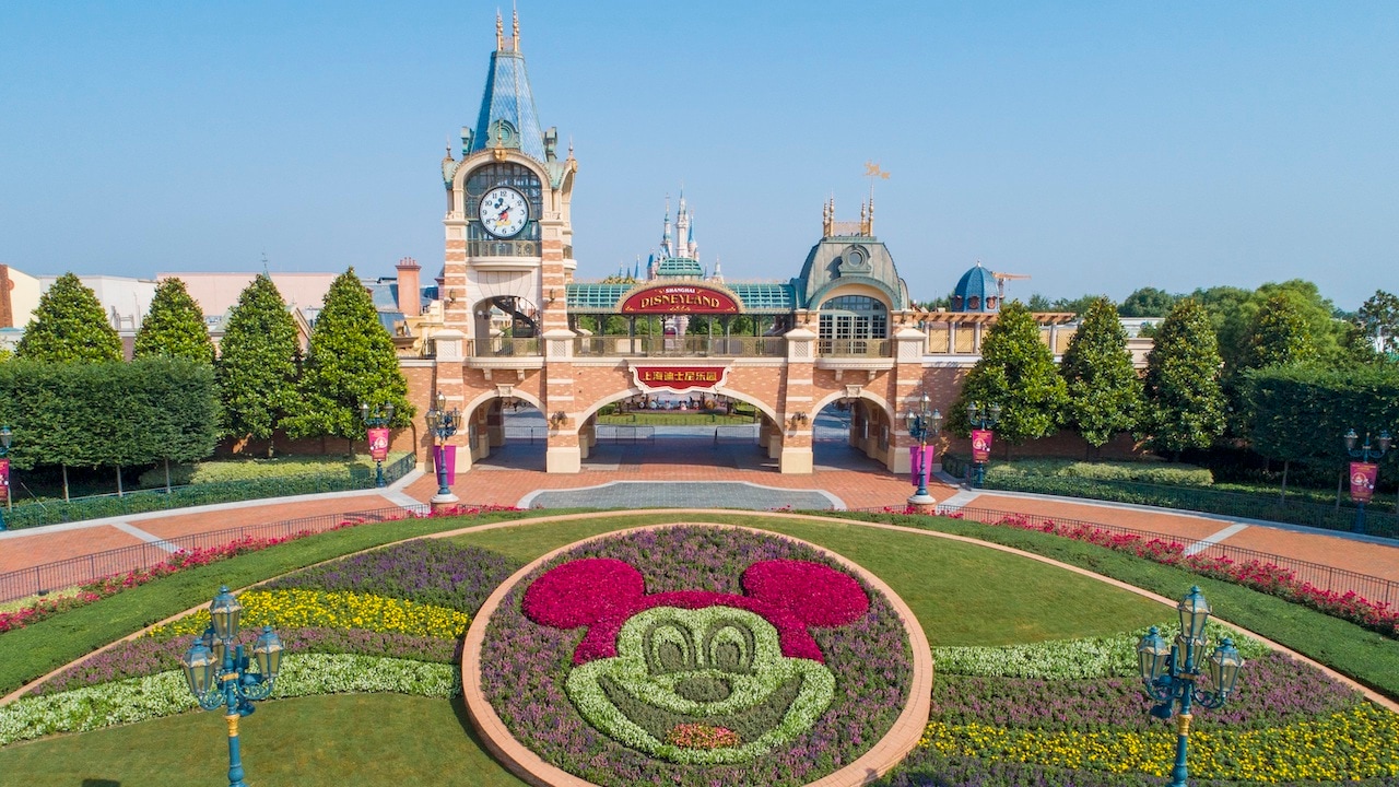 Covid-19: Shanghai Disneyland fecha após 4 dias de operações