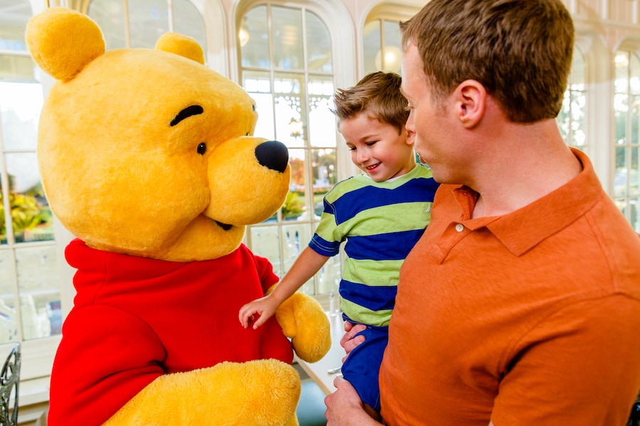 Pooh at The Crystal Palace: A Buffet with Characters featuring Winnie the Pooh and Friends
