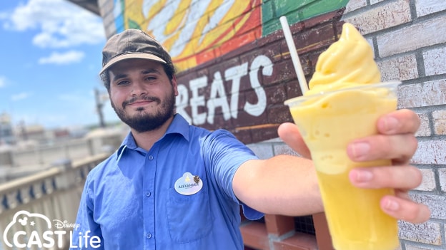 Disney Cast Member at Swirls on the Water at Disney Springs