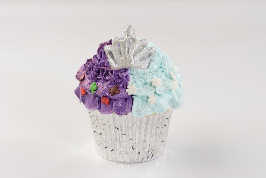 Anna & Elsa Cupcake: Strawberry cupcake with strawberry filling and strawberry buttercream topped with a chocolate crown