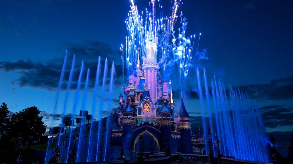 celebrating-disney-day-with-special-perks-and-offerings-disney-parks