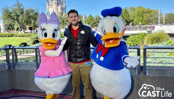 Rodolfo with Daisy and Donald Duck at Magic Kingdom