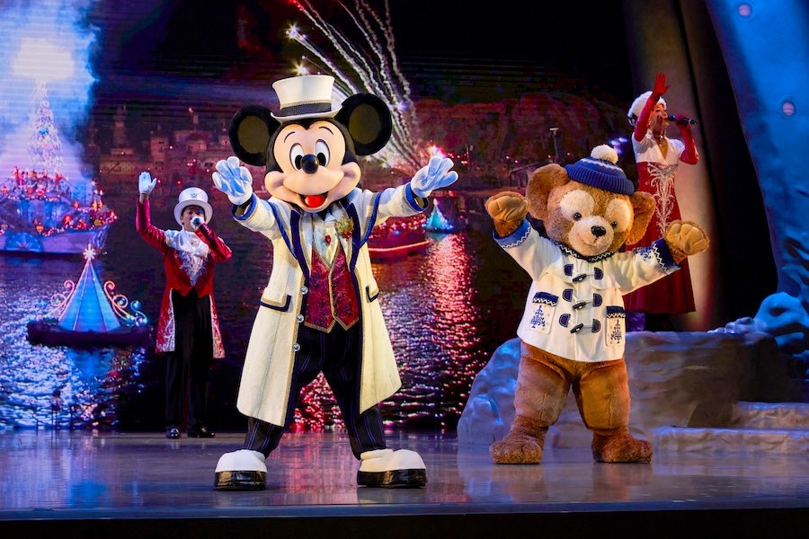 Mickey Mouse and Duffy in “Christmastime with You”