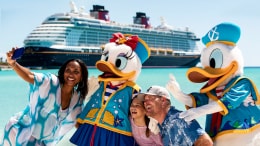 Disney Cruise Line Donald and Daisy with family