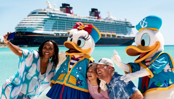 Disney Cruise Line Donald and Daisy with family