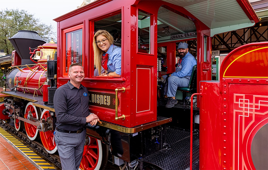 Disney store parks train