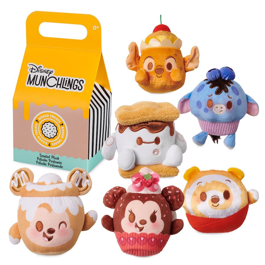 Disney Munchlings Baked Treats 5-inch collection
