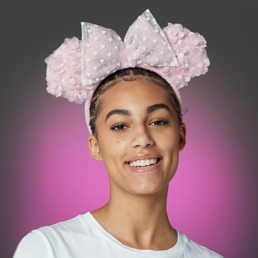 Minnie Mouse ear headband