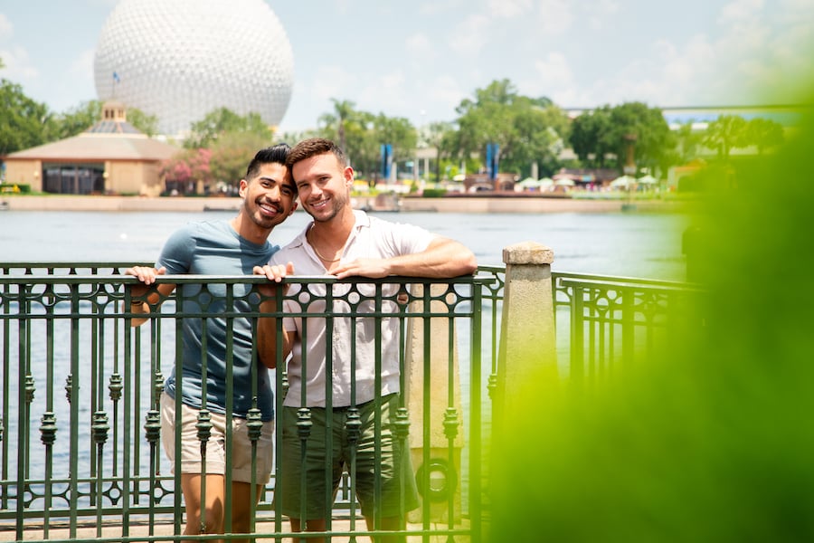 Guests enjoying Disney PhotoPass Capture Your Moment
