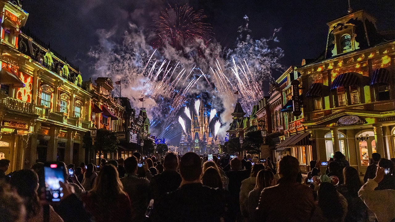 Disney Cast Members Celebrate All the Disney Thrills This Week at Walt