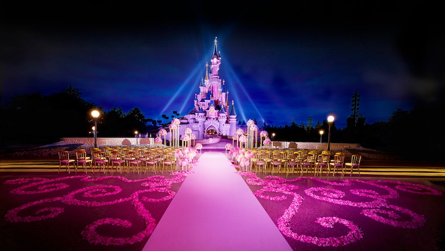 Your New Disney Fairy Tale Dream Wedding – in Paris!