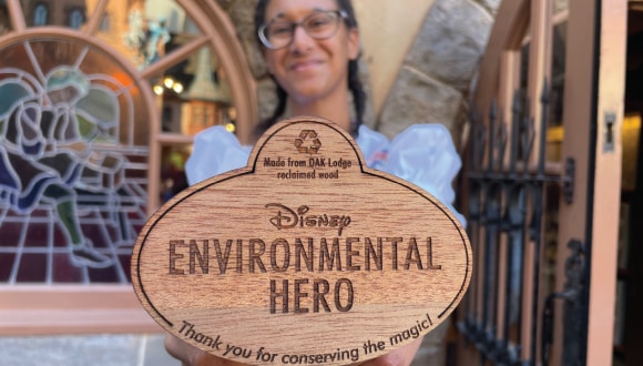 Cast Member with Disney Environmental Hero award