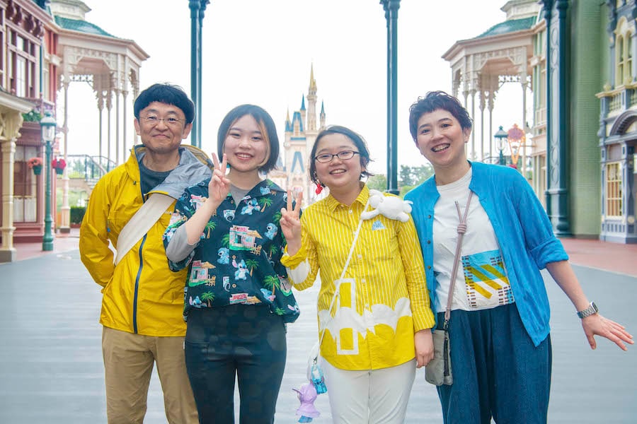 Make-A-Wish kid Rei and her family at Tokyo Disney Resort