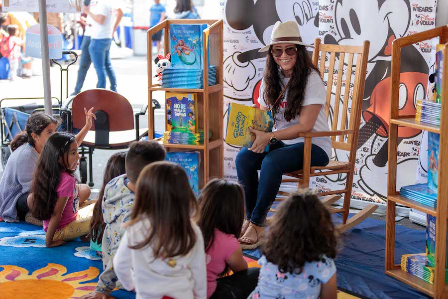 Disney VoluntEARS at reading event to help the community