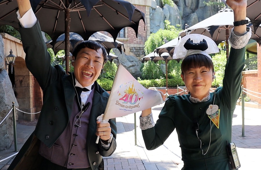 Two Haunted Mansion cast members at Tokyo Disneyland