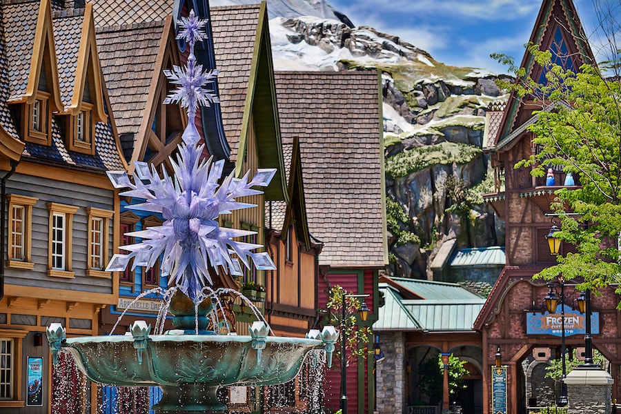 World of Frozen is opening on November 20, 2023 at Hong Kong Disneyland! We’re sharing six reasons why you need to visit when the gates finally open.