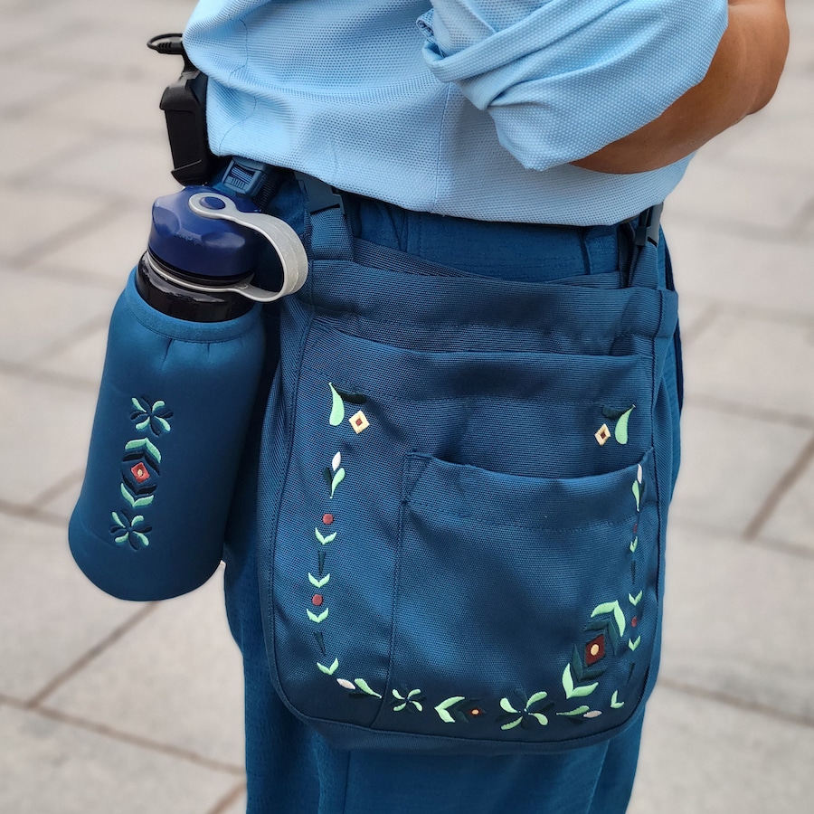 Hong Kong Disneyland, First Look: World of Frozen Cast Member Costumes, water bottle cover and holder details