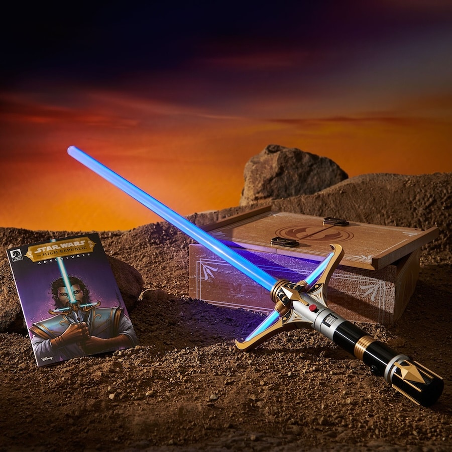 Stellan Gios Legacy LIGHTSABER Hilt for Star Wars Life Day 2023