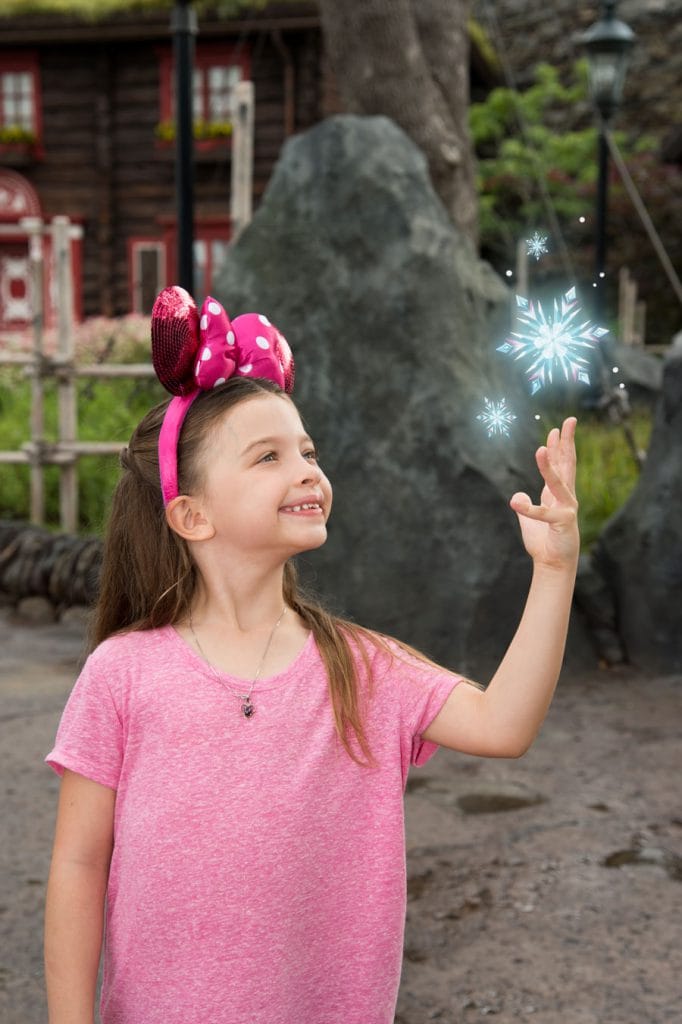little girl posing for magic shot