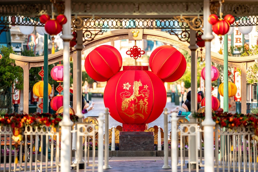 Image of decor at Hong Kong Disney Resort, Chinese New Year