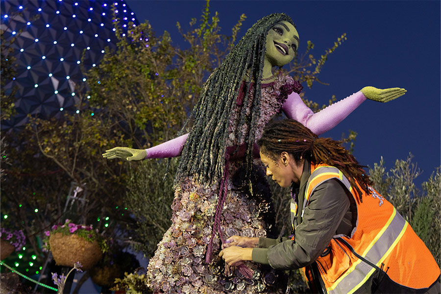 Image of the Asha topiary for the EPCOT International Flower & Garden Festival