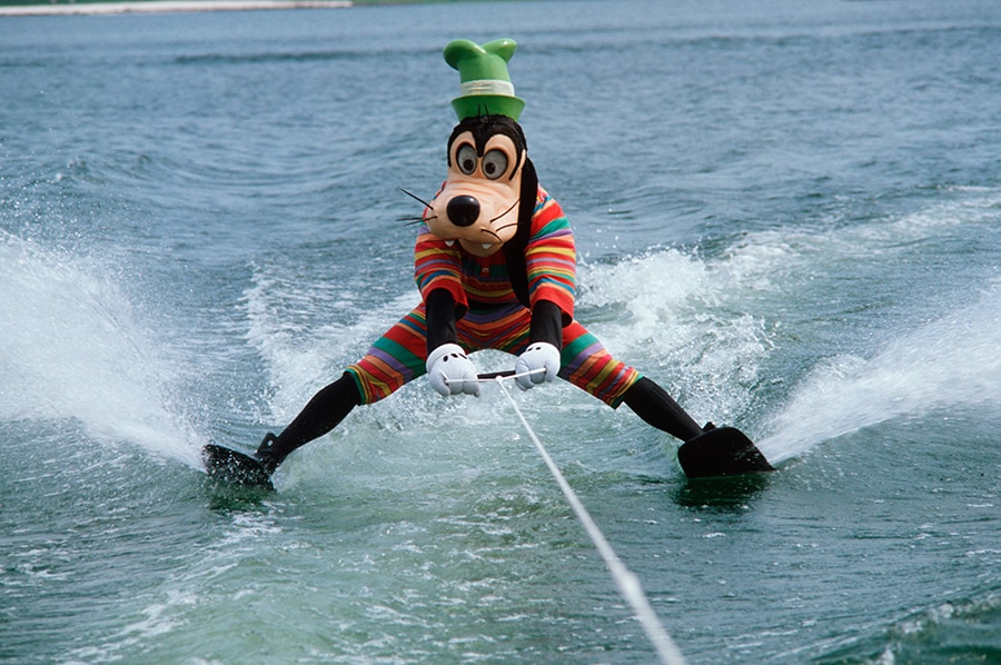 Goofy water skiing on Disney waters (1983)