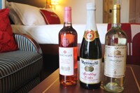 White and Blush Wines/Non-Alcoholic
White and Blush Wines/Non-Alcoholic