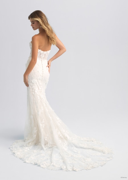 Aurora lace wedding dress hotsell