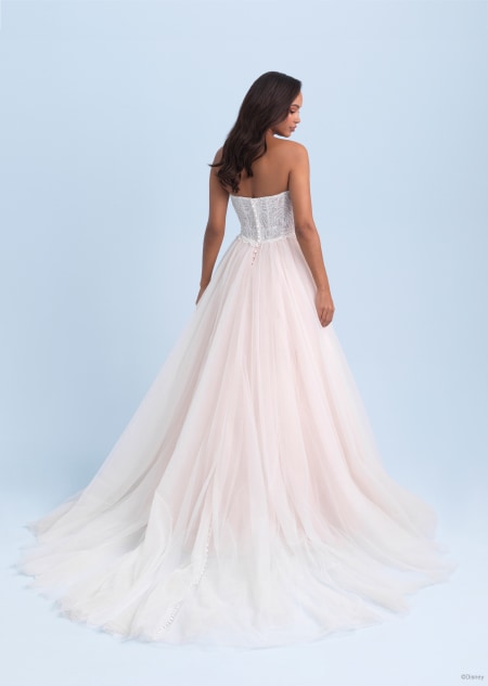 A strapless wedding dress inspired by Tiana from The Princess and the Frog