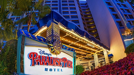 The entrance to Disney's Paradise Pier Hotel in California