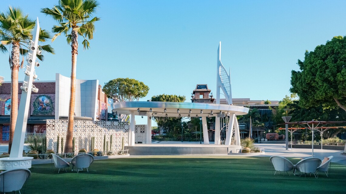 Downtown Disney Live Stage en Disneyland Resort