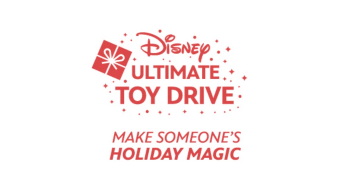 Una ficha promocional de la campaña Disney Ultimate Toy Drive que dice “Make Someone’s Holiday Magic” (“Haz que las fiestas de alguien sean mágicas”)