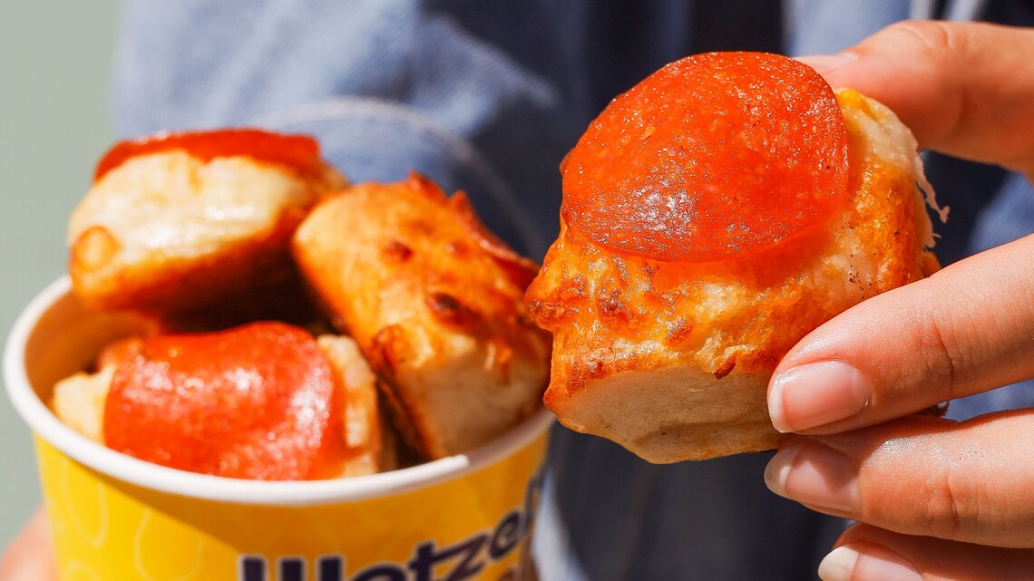 Pizza Bitz de Wetzel’s Pretzels