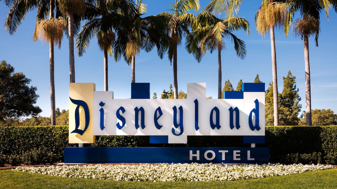 An outdoor sign reads Disneyland Hotel
