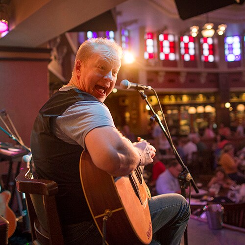 Raglan Road Live Entertainment Disney Springs