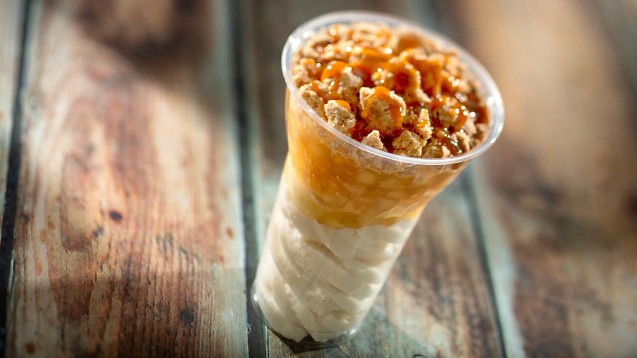 Apple Pie Sundae from Fife and Drum