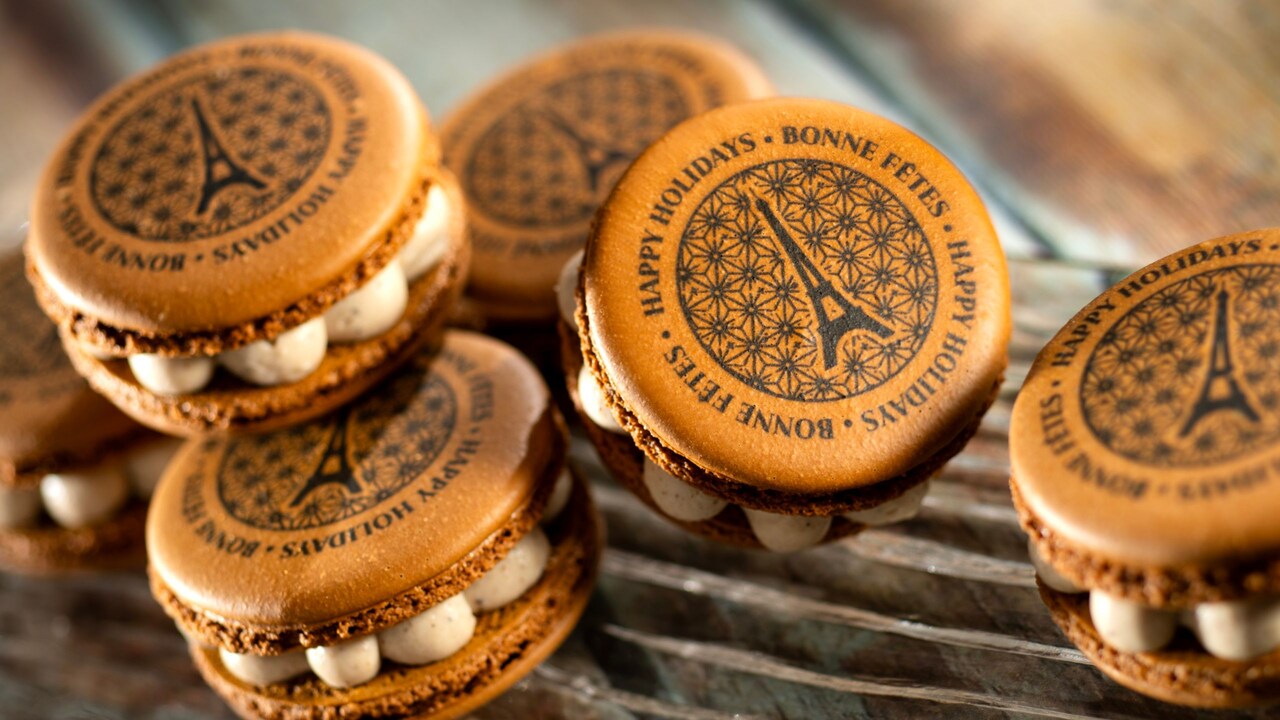 Macaron de Noel aux Epices from Le Marche de Noel Holiday Kitchen