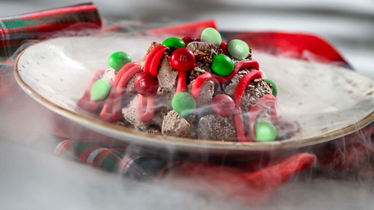 Liquid Nitrogen Chocolate Peppermint Mousse from Swirled Showcase