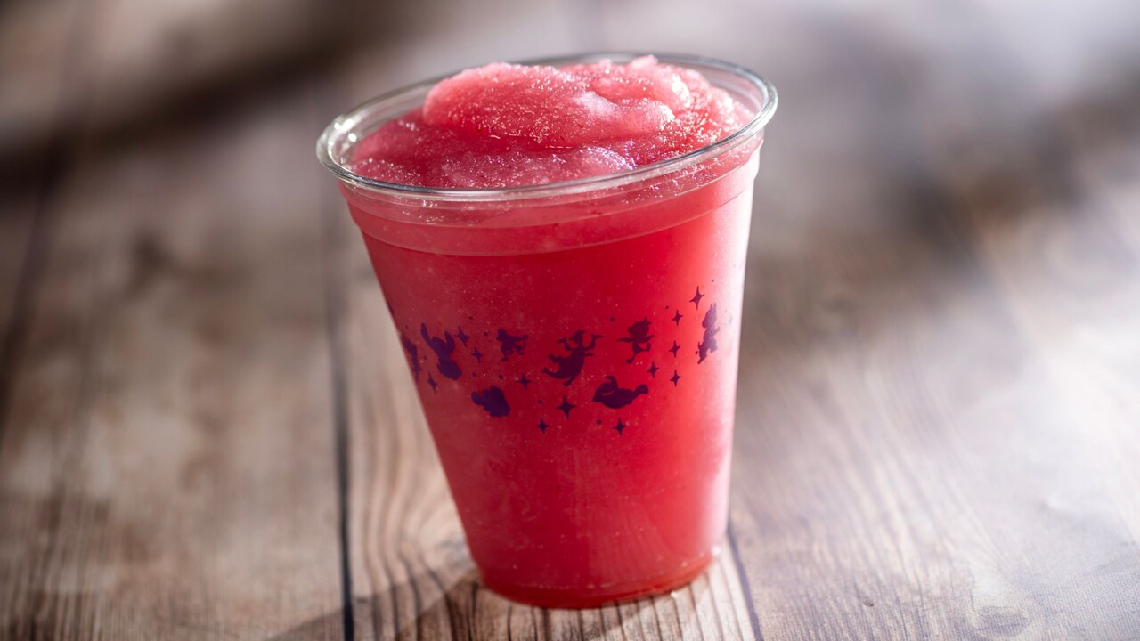 Spicy Strawberry Mango Smoothie, with spicy mango syrup