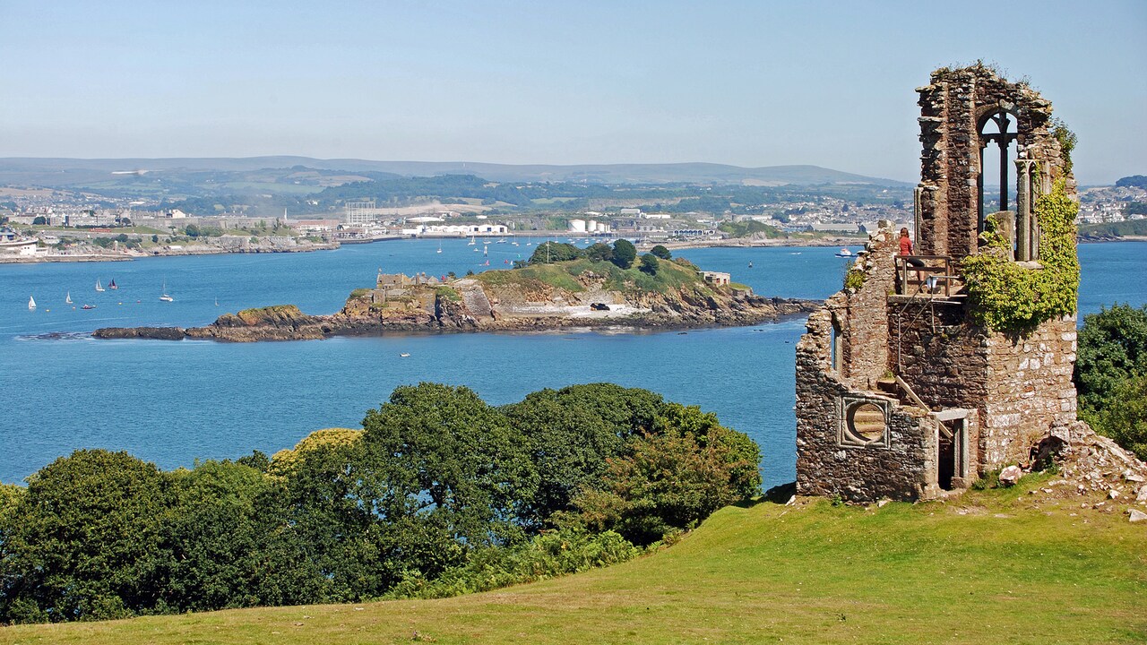 Mount House and Panoramic Plymouth Disney Cruise Line