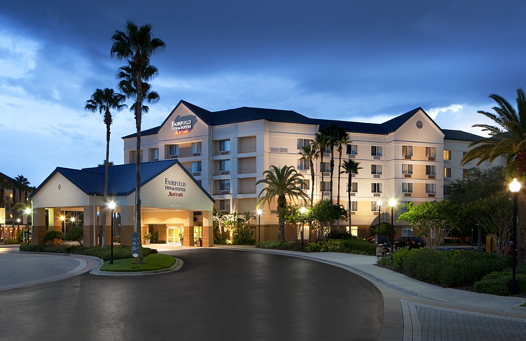The Fairfield Inn Orlando at Lake Buena Vista in the Marriott Village offers all the comforts you expect in one exciting location. Our hotel is just minutes from all of Orlando's major attractions.