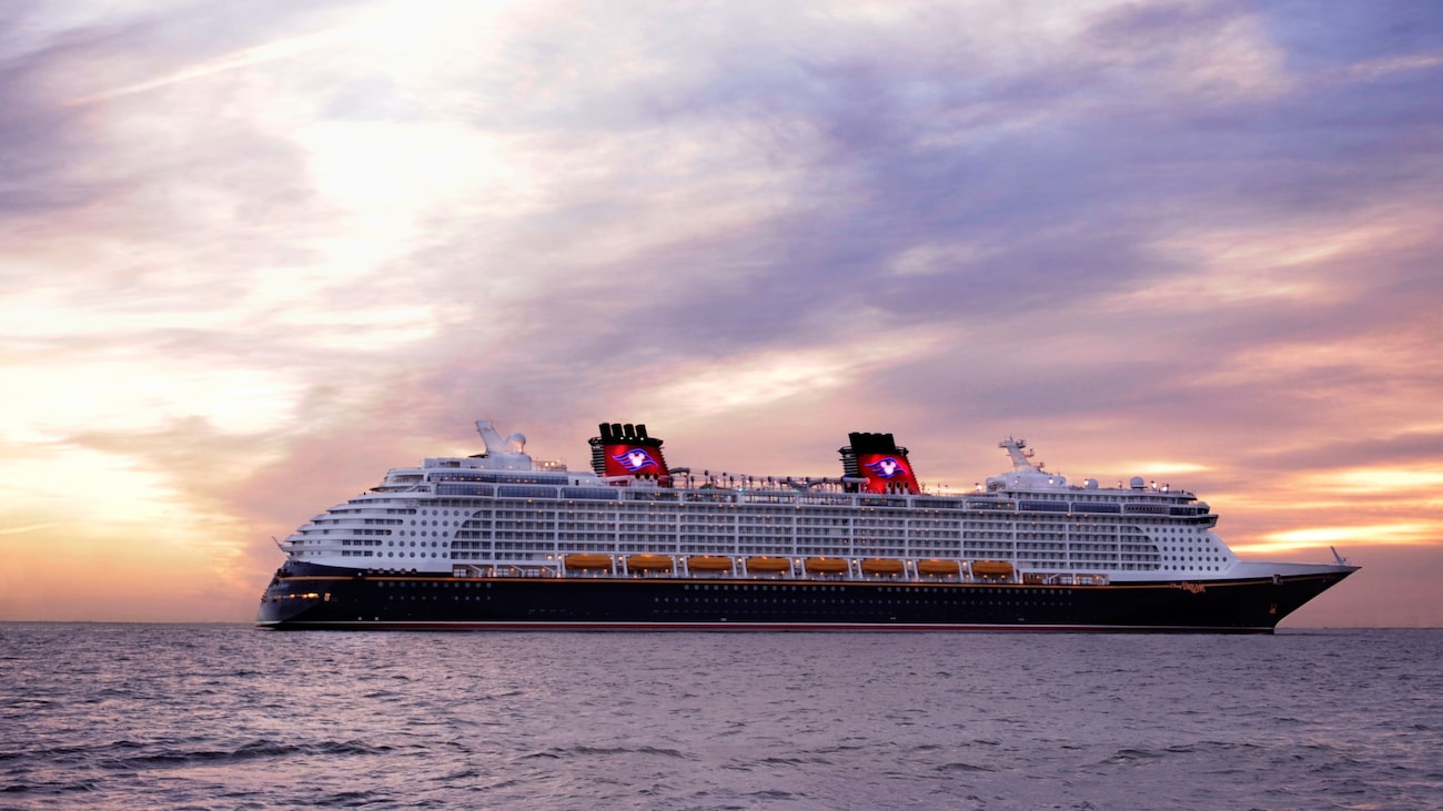 Disney Cruise Line: Cruises, Family Cruises & Disney Vacations
