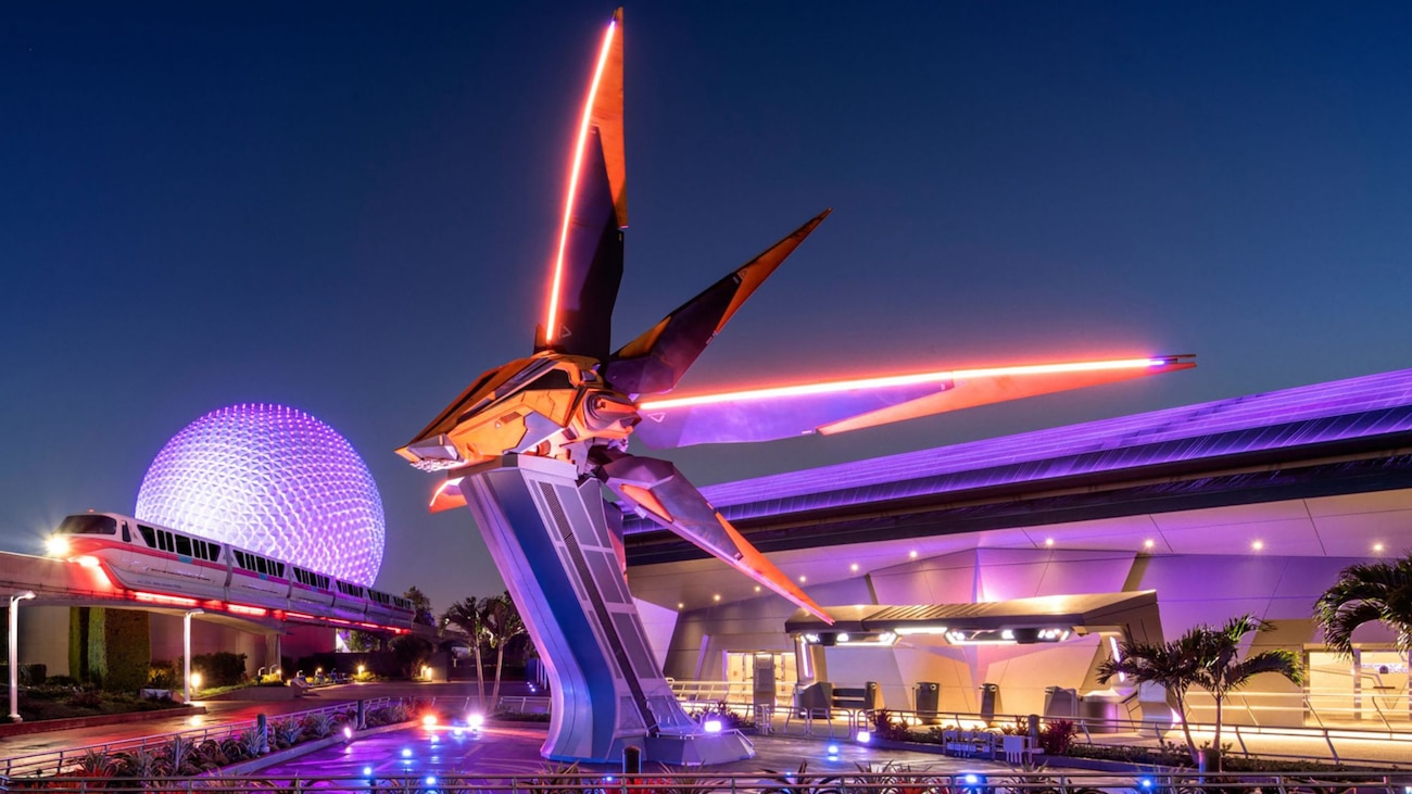 A Xandarian starship in front of the entrance to Guardians of the Galaxy, Cosmic Rewind