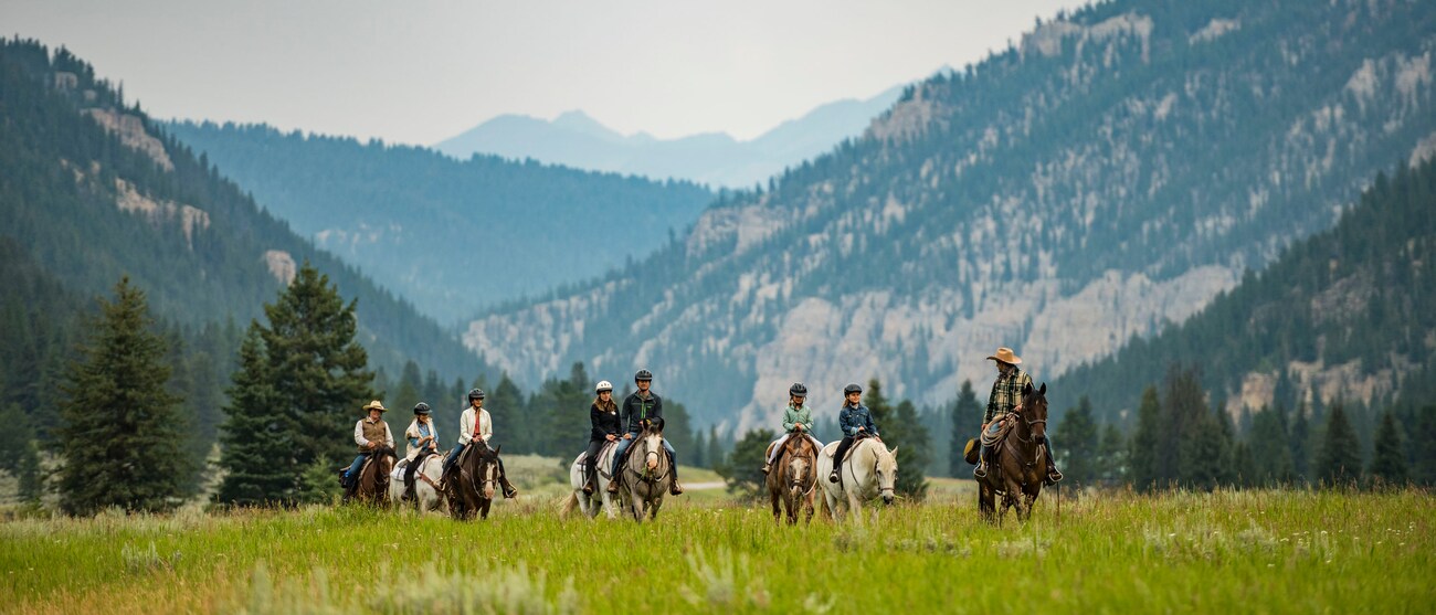 Moraine Lake flows through the glacial mountain peaks of Banff National Park