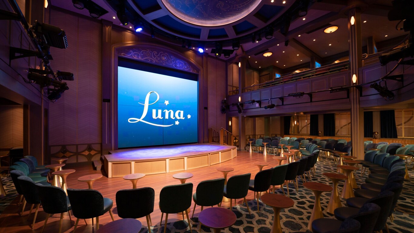 The empty Luna lounge ready for a show