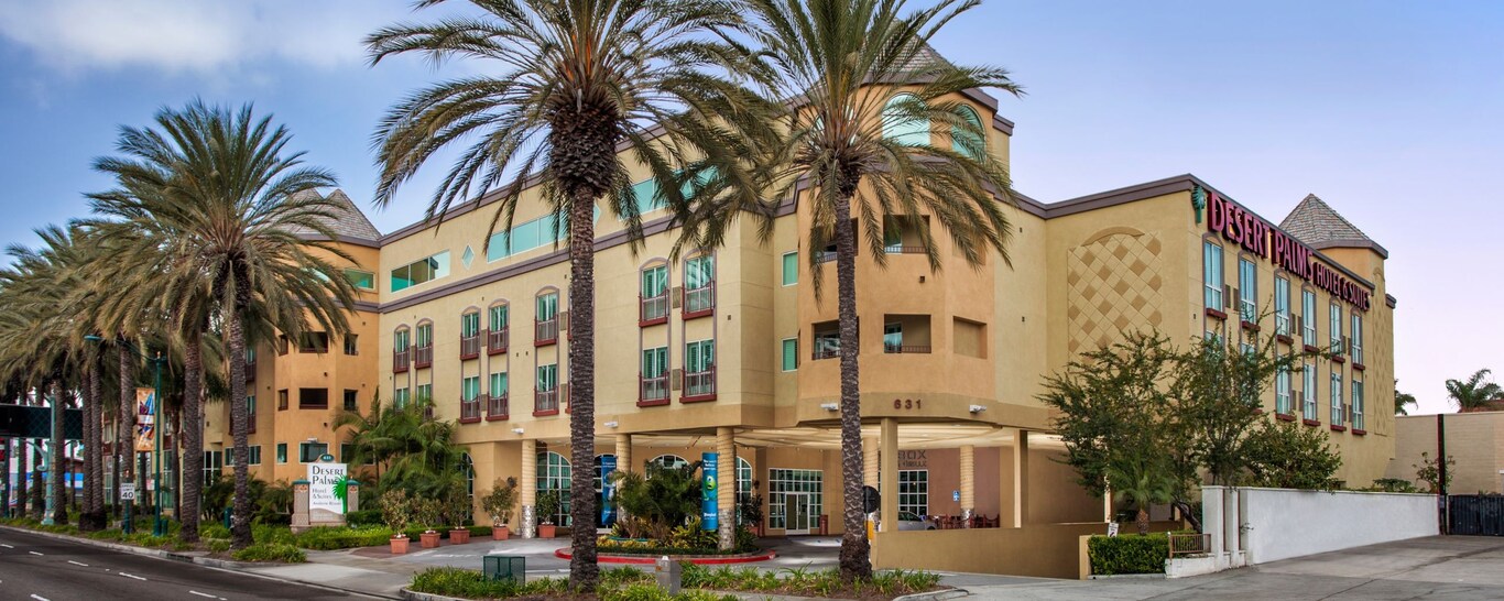 Exterior of Desert Palms Hotel and Suites Anaheim Resort