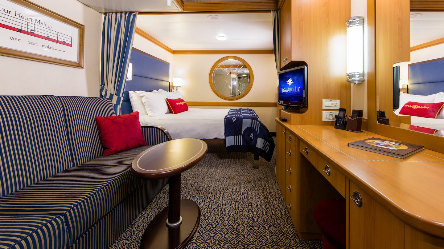 disney cruise cabin size