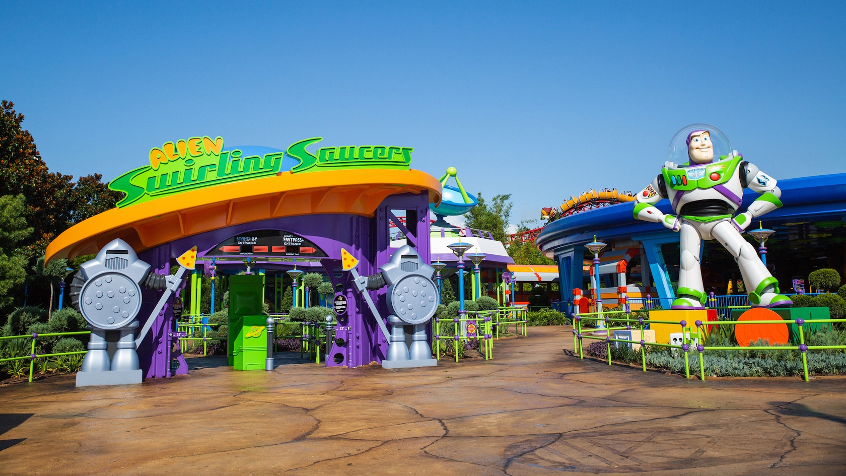 Alien Swirling Saucers at Toy Story Land